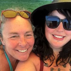 Meet your Posher, Tiffany